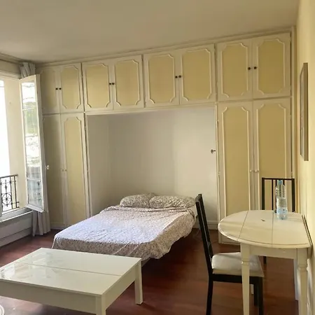 Charmant Vaugirard Apartment *